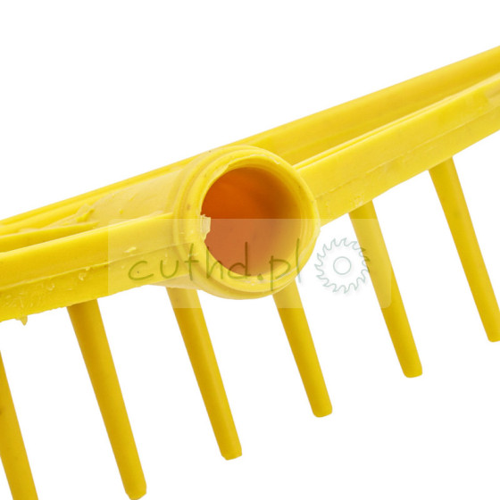 Grabie plastikowe do siana 18-zębne, 63 cm